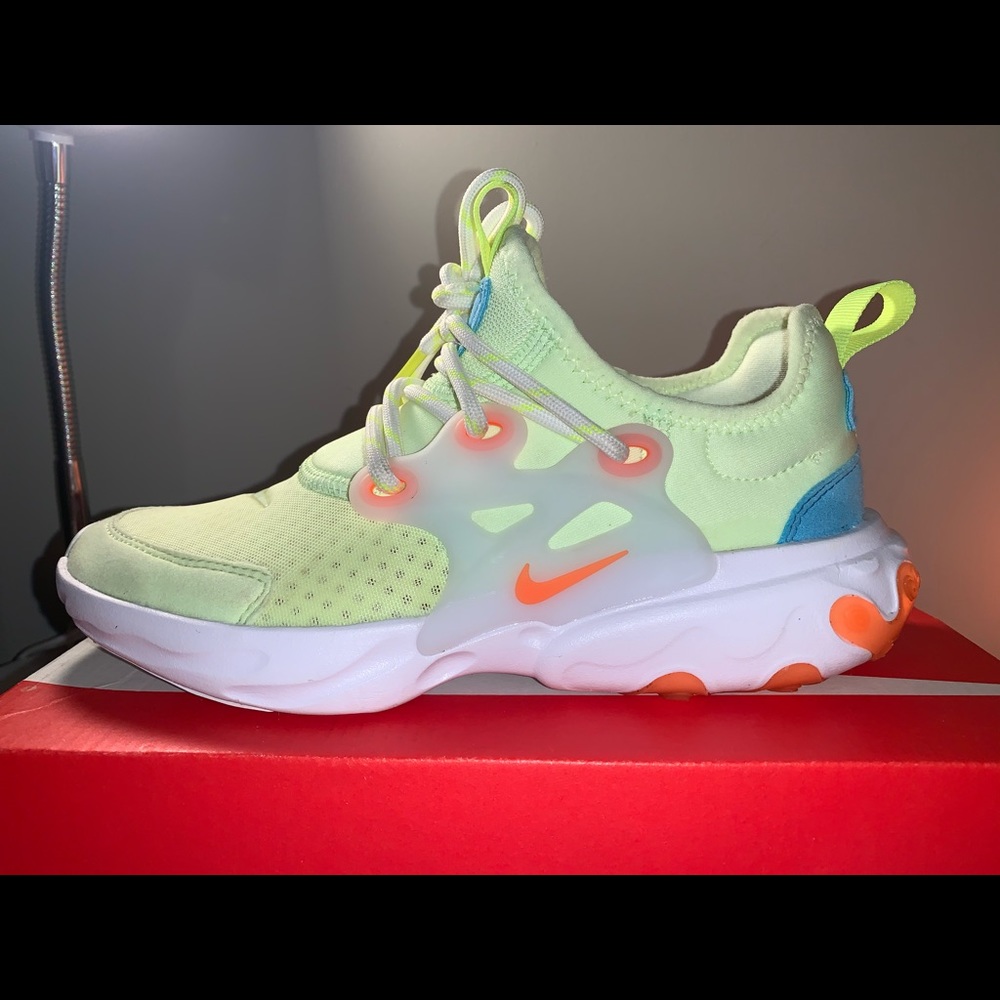 ✰ Nike Presto